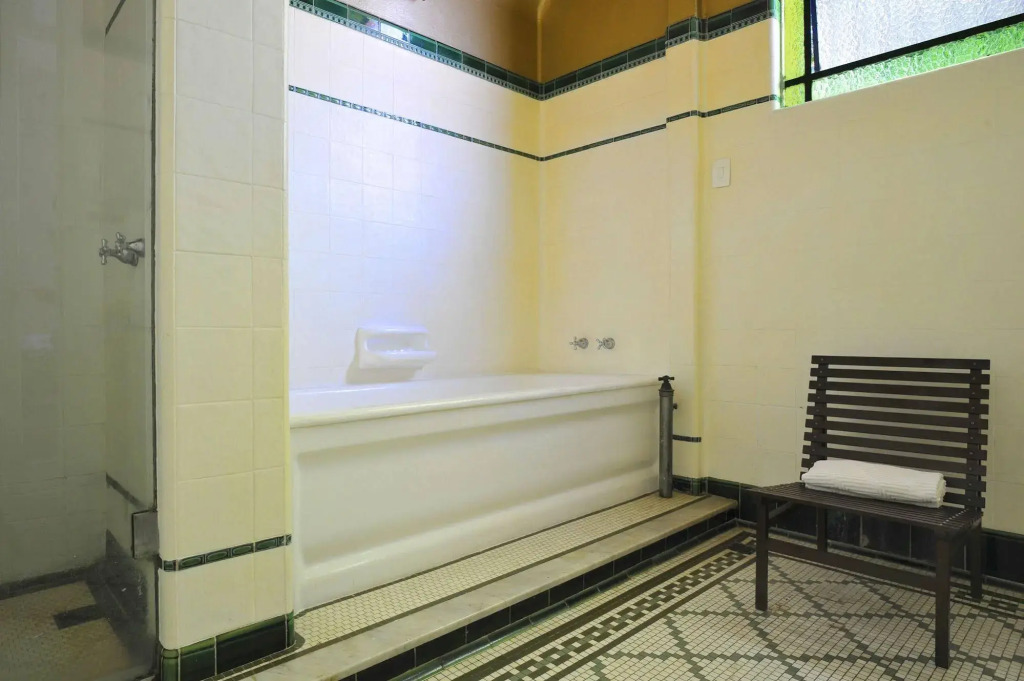 Casa Amarelo par Robert le Héros