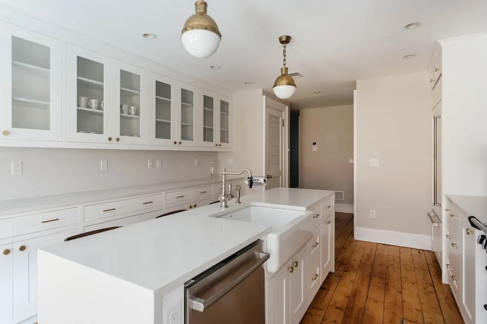 6 Bedroom Townhome Near NYC
