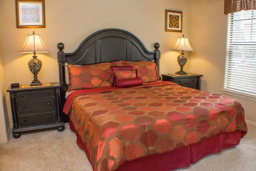 Bella Piazza 906