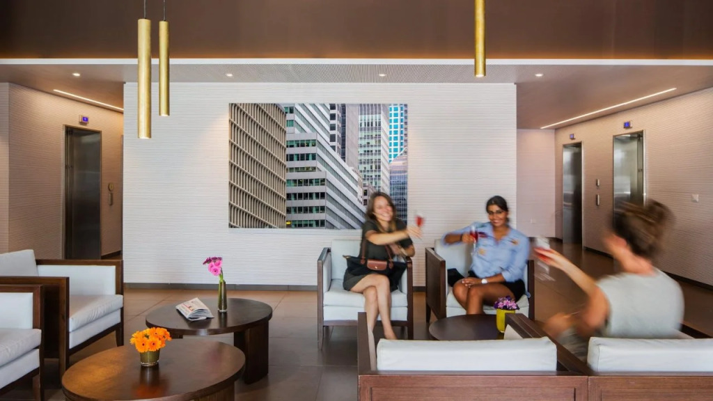 Prima Link Hotel