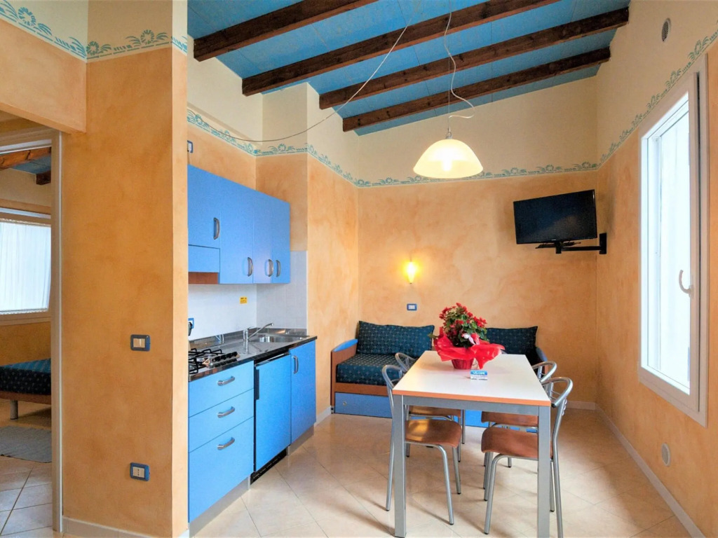 Charming holiday home in Lido di Pomposa with shared pool
