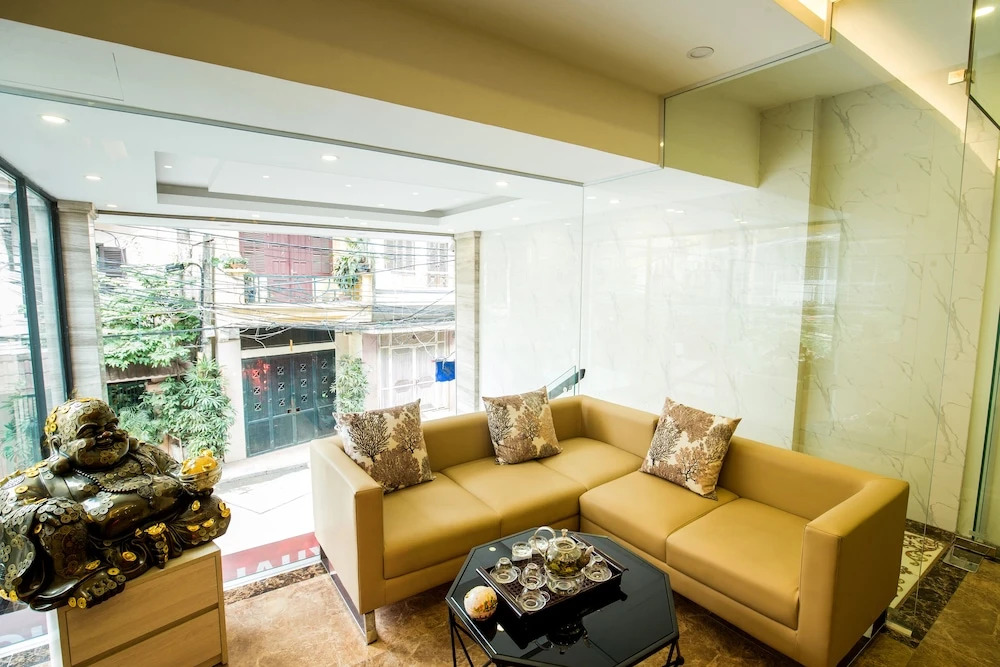 Golden Boutique Hotel