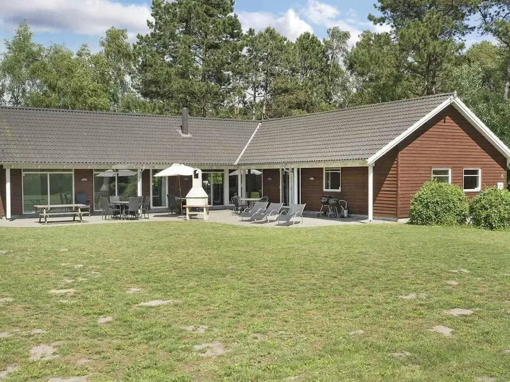 5 Star Holiday Home in Rodby