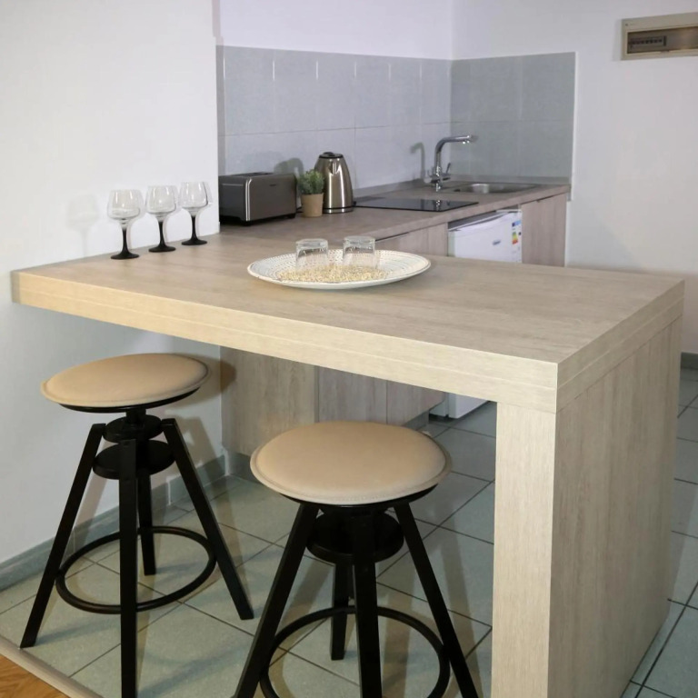 Pier Beach Hotel Apartments
