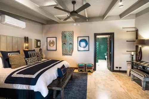Trinity Beach Palace Luxury Estate by Belle Escapes
