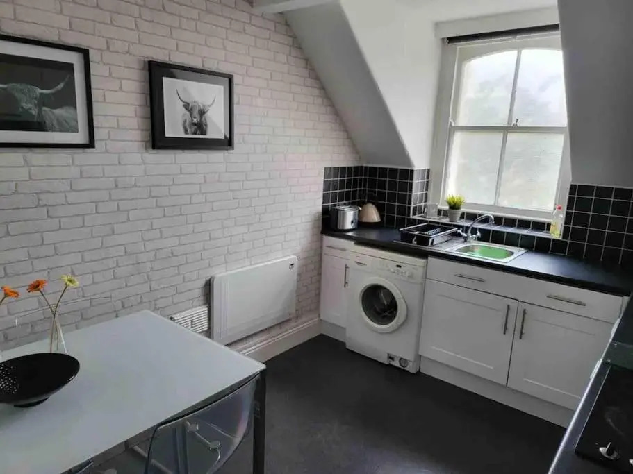 Willesden, Flat 2, A 1 Bedroom flat right in the heart of Llandudno