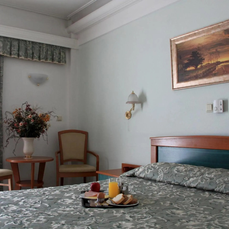 Platon Hotel