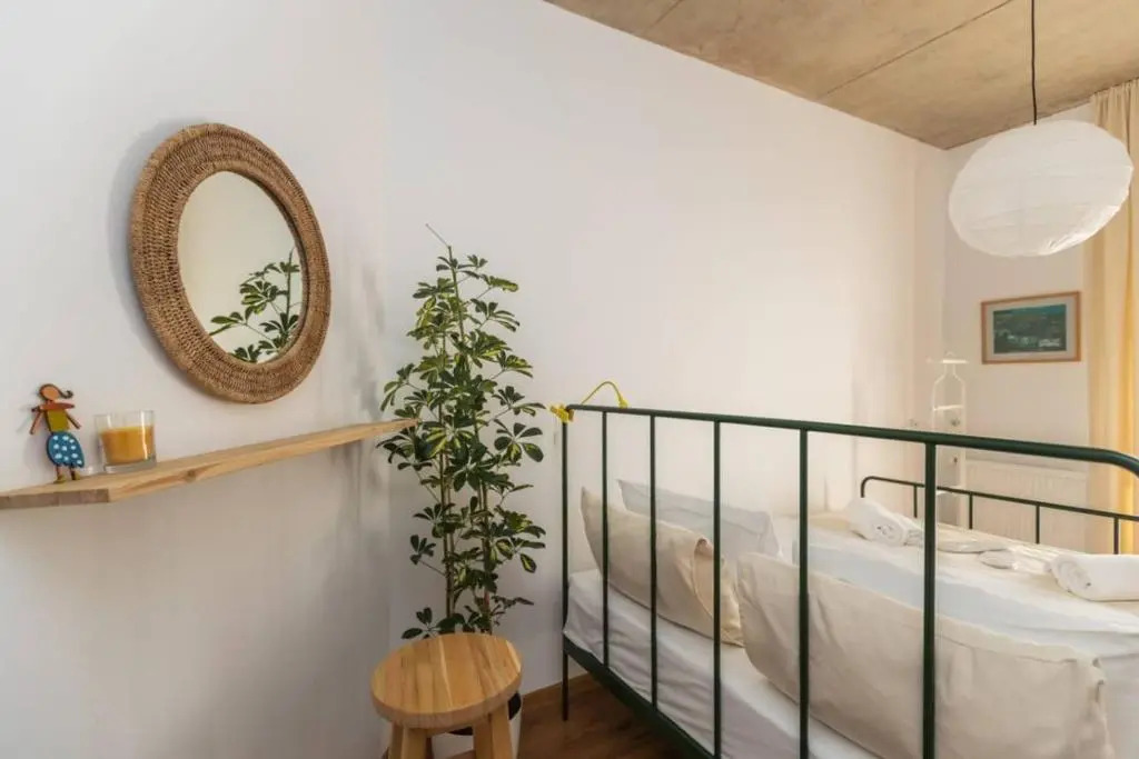 Wehost Apartment Close to Agmashenebeli