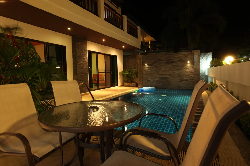 Duangjai Residence, Rooms & Apartments