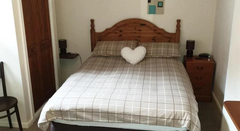 Crofton Guest House