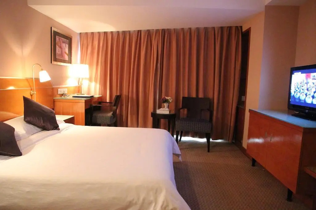 Guangzhou Hong Fan Hotel (Yihe)
