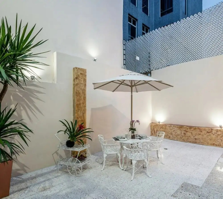 Porterfield Suites