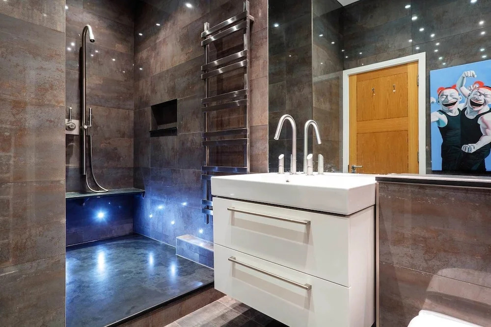 St Katharine's Dock Penthouse