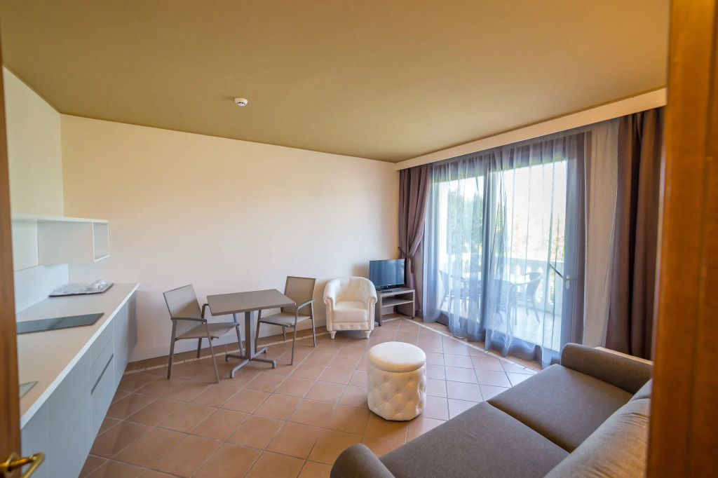 Отель Palazzo della Scala Spa Hotel Suites & Apartments