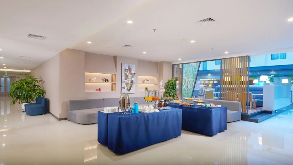 Holiday Inn Express Shenyang North Station by IHG