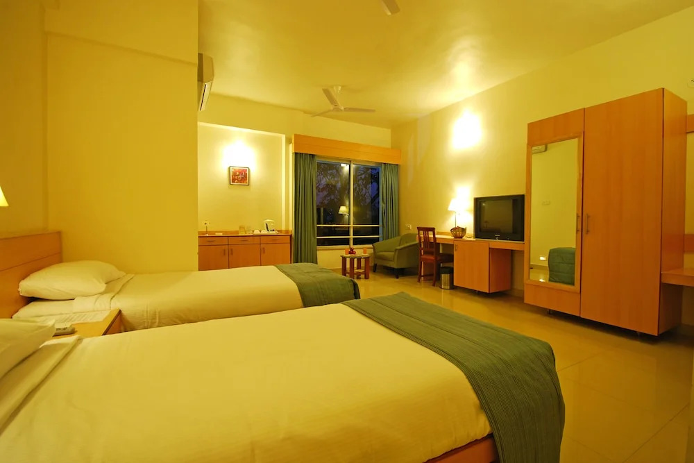 Hotel Phoenix