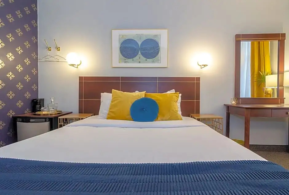 Maison Cartier Boutique Hotel