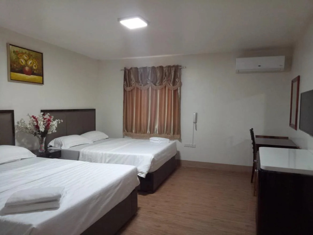 Meaco Royal Hotel - Lipa