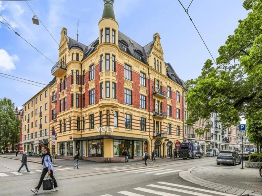 Keybutler Queen Astrids Aparthotel