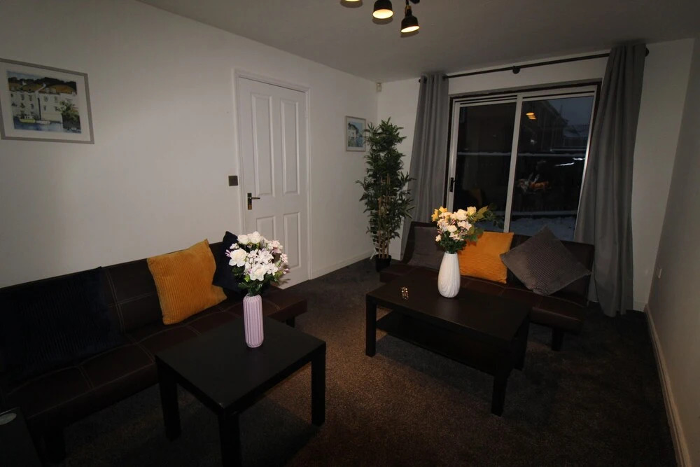 Stirling House Sheffield by Smart Corporate Stays