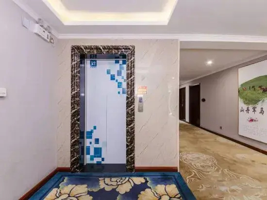Yujian Hotel