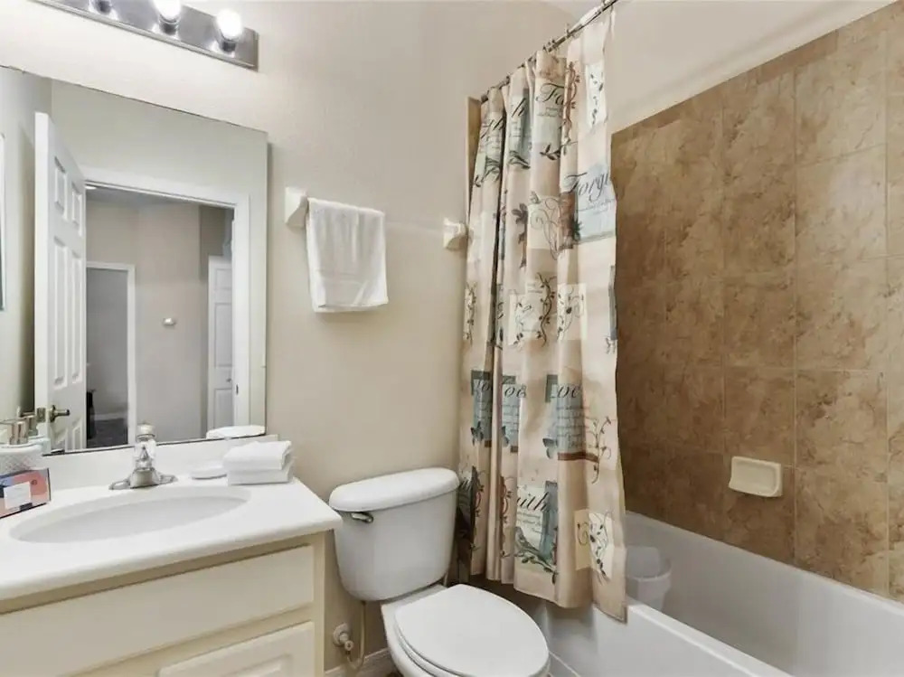 Oakwater Retreat 3 Bedroom Condo