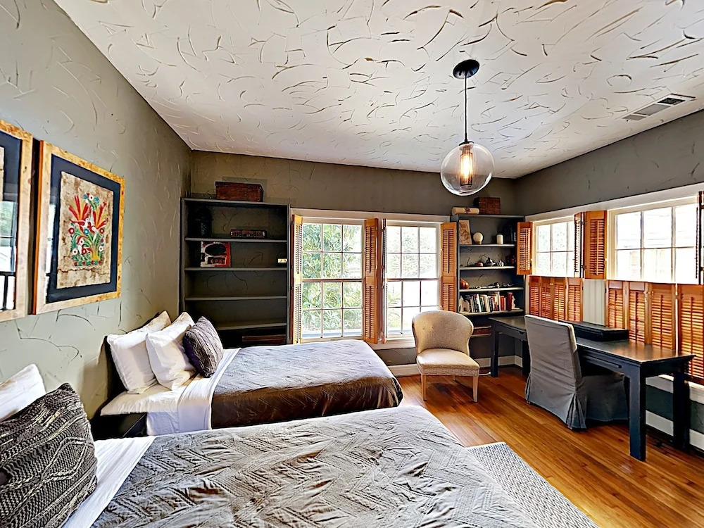 Moroccan Inspired Retreat in SoLa by RedAwning