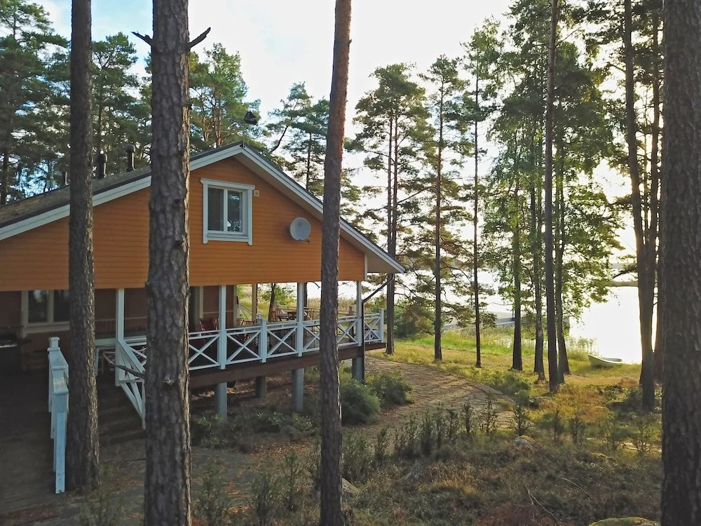 Villa Helga - Beachfront