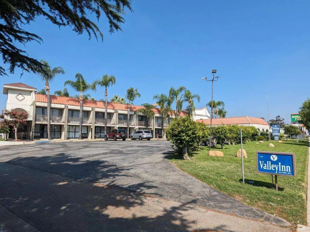 Valley Inn