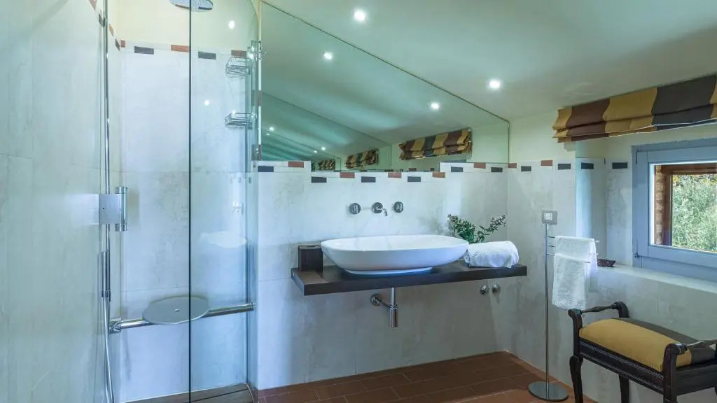 VILLA IL CEDRO 10&1, Emma Villas