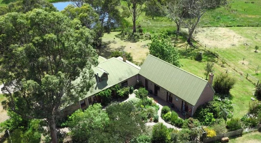 Wind Song Bed and Breakfast