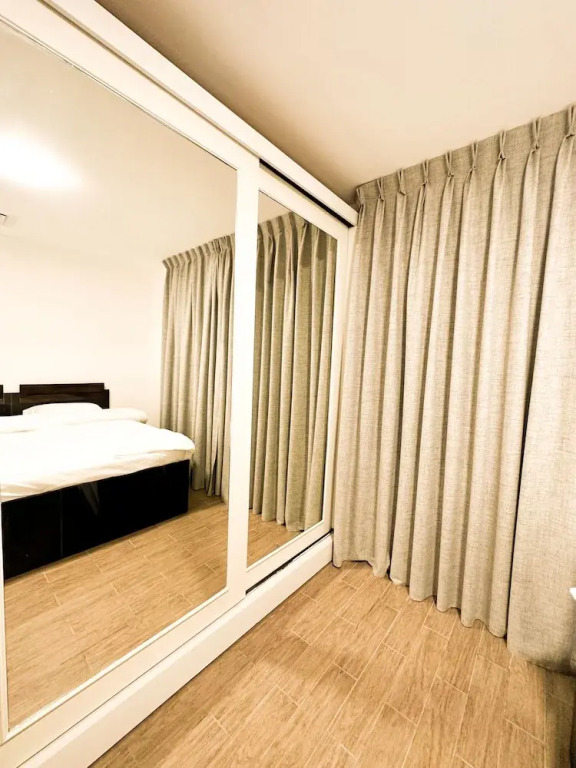 Central Apartment For Rent 24