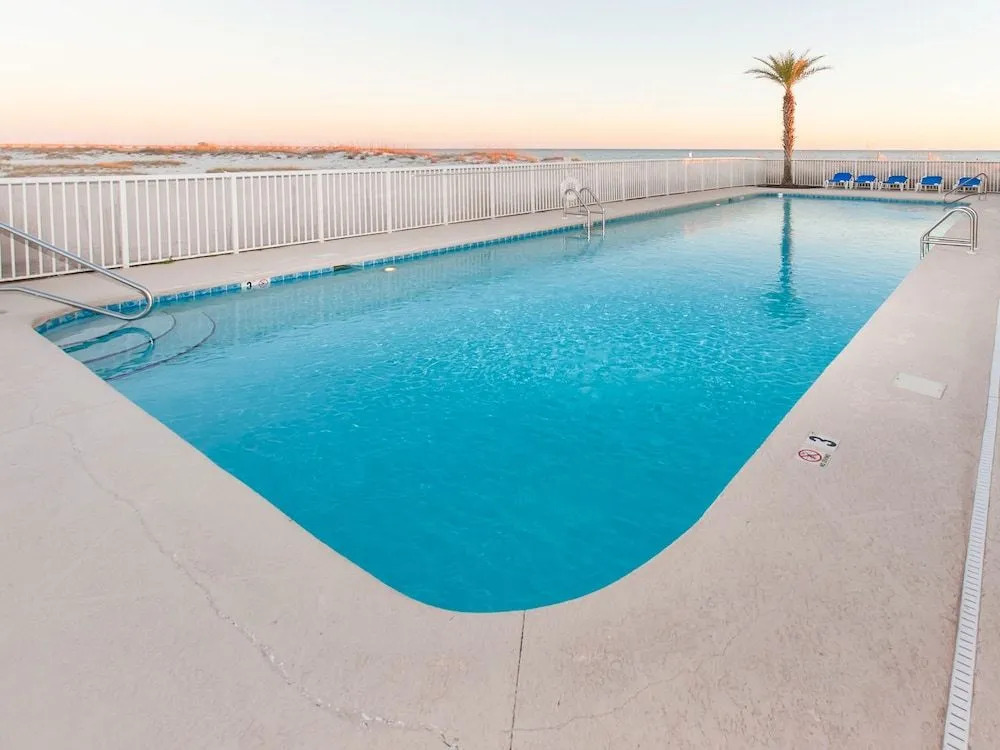 561 E. Beach Blvd Penthouse #1302 1 Bedroom 2 Bathrooms Condo