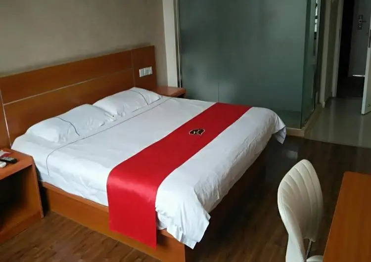 Thank Inn Plus Hotel Shandong Heze Yuncheng Bus Station