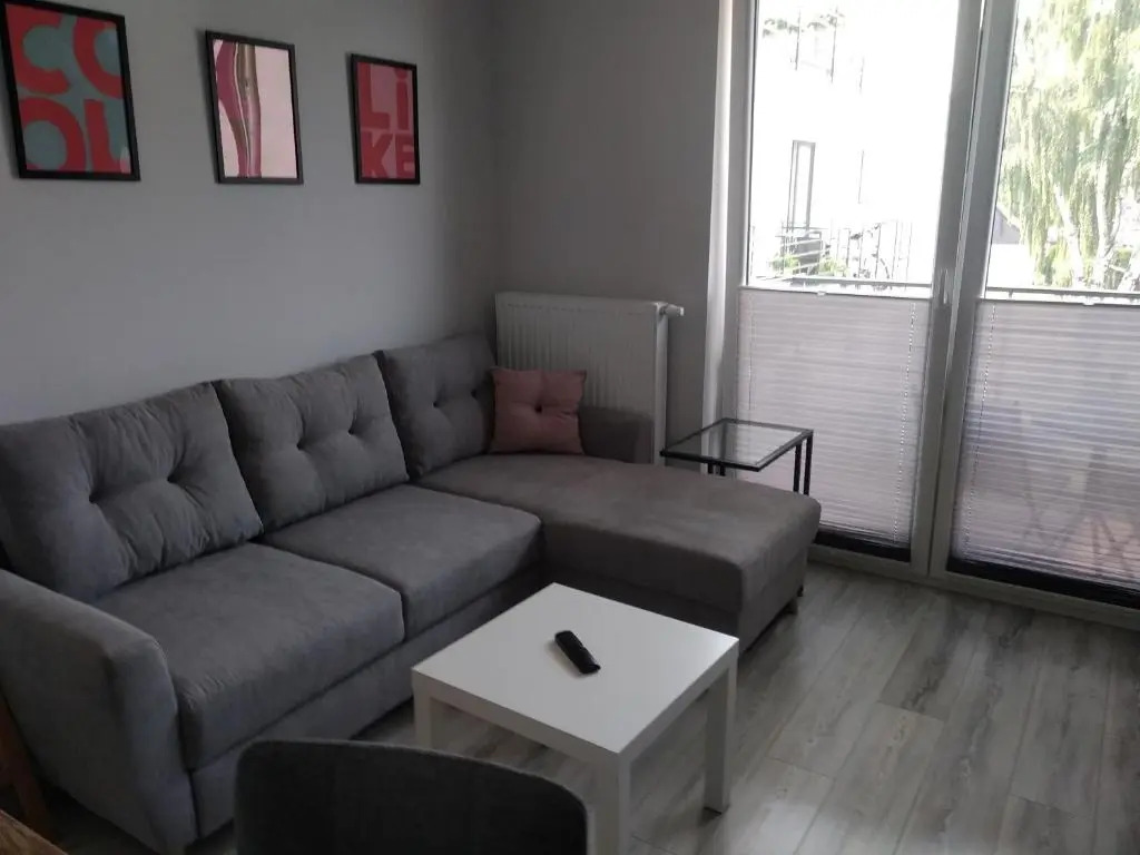 Apartament 2Pietro,White&Grey