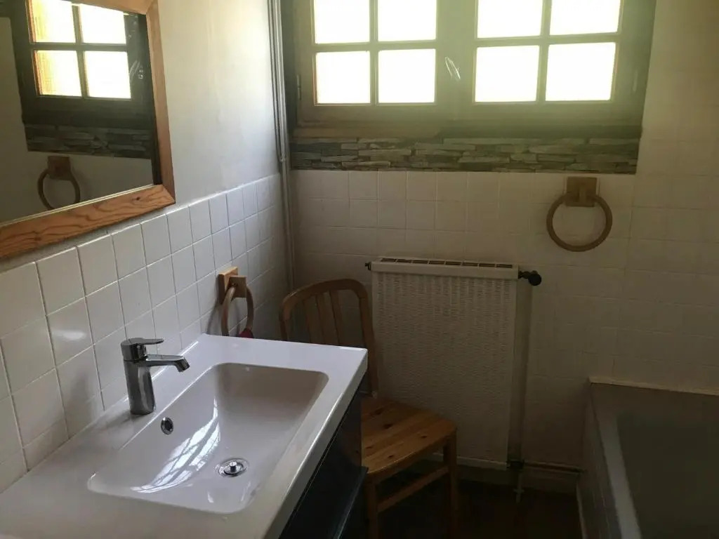 Chalet Années 70 Spacieux pour 10 Pers. - FR-1-445-139