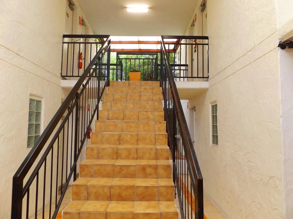 Milton Motel Apartments