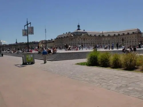 Au Septième Sens