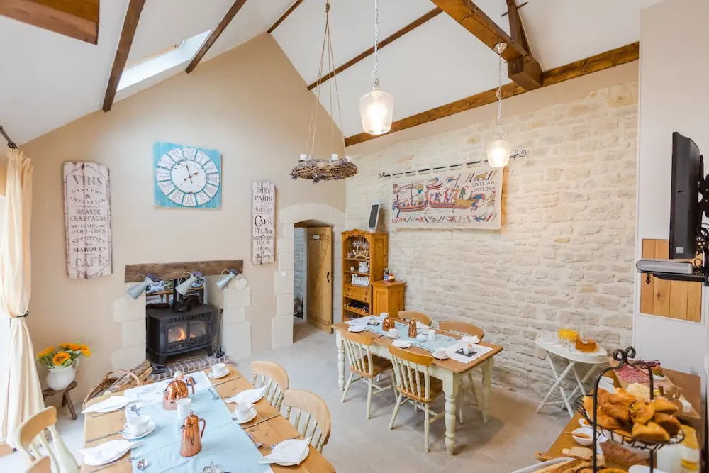 The Old Farm of Amfreville Chambre d Hotes & Table d Hotes