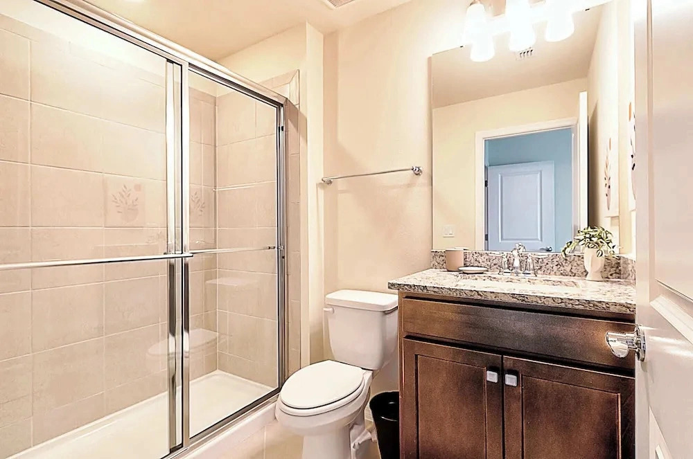 Family-friendly Townhouse w/ Private Pool & Game Room