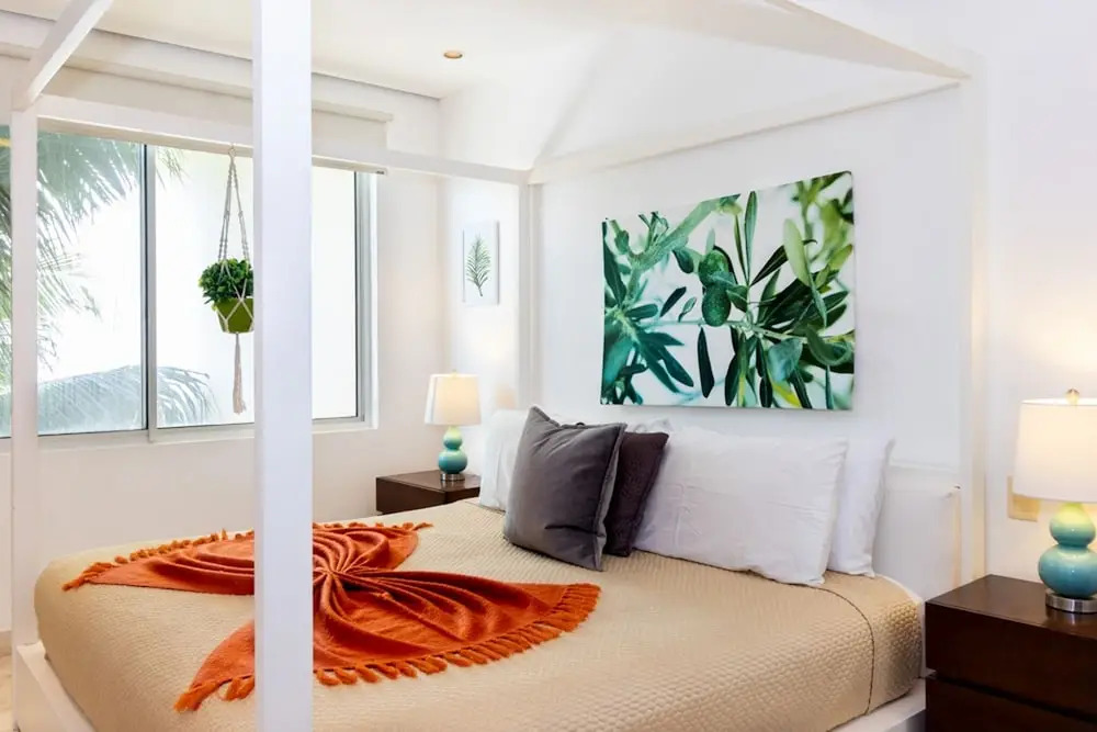 Elements Penthouse 5 3 Bedroom Condo by RedAwning