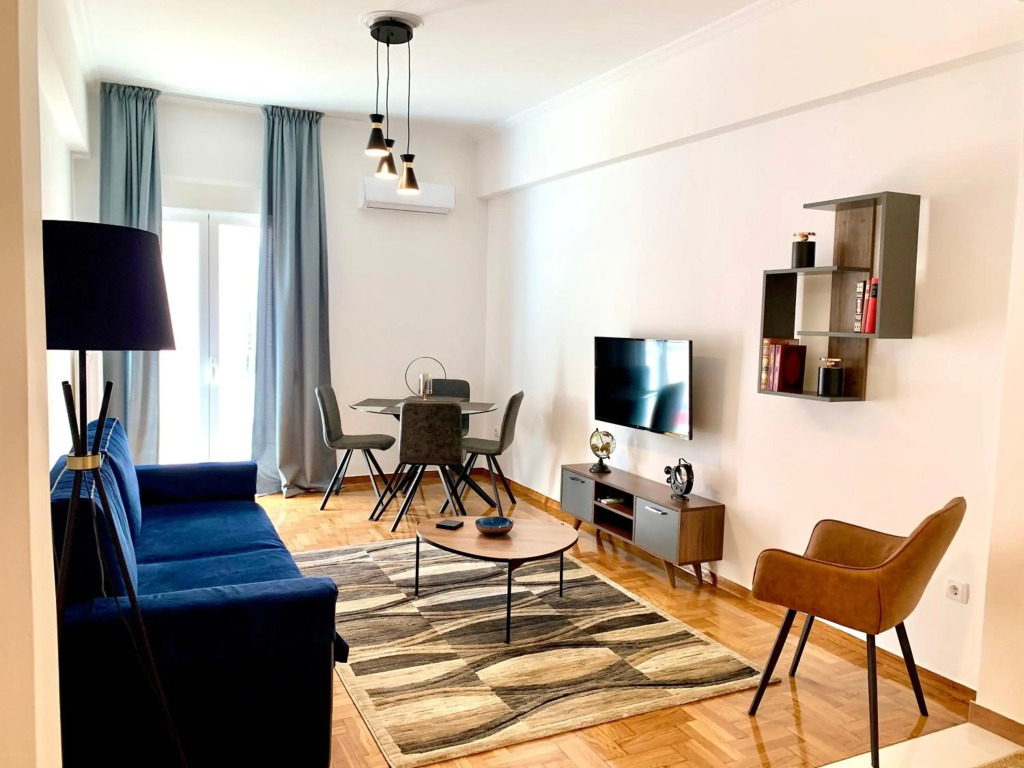 Kallimarmaro 2-Bedroom Apartment