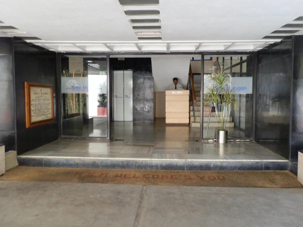 Capital O 12811 Hotel Sree Murugan