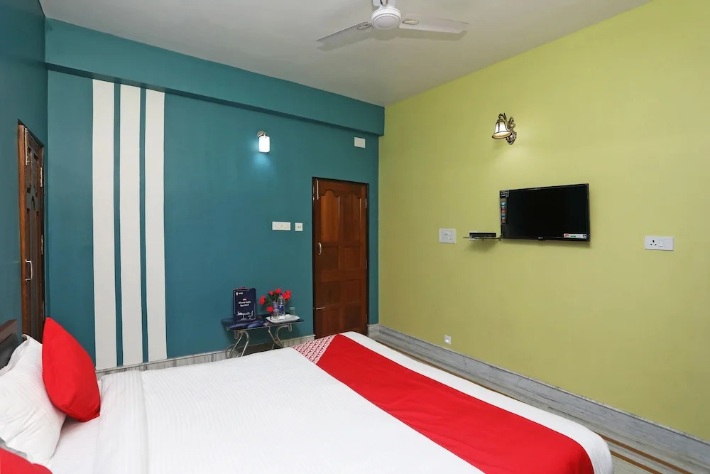 OYO 14760 Swagath Guest House