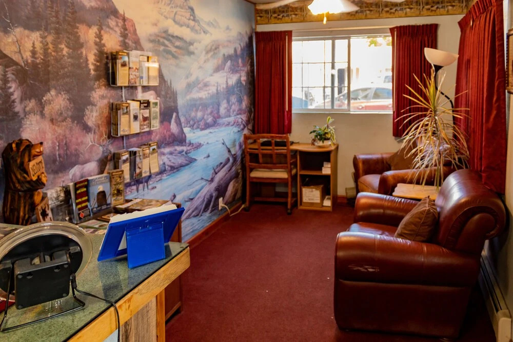 Elk Run Inn