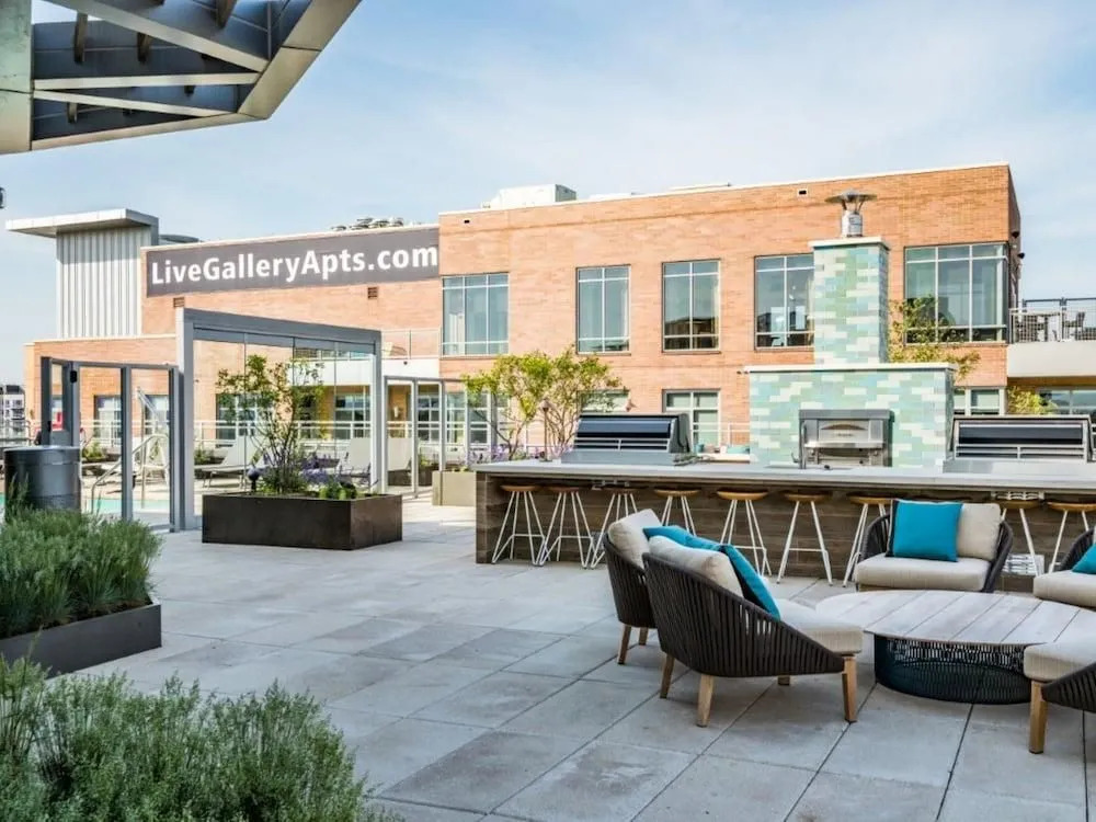 Bluebird Suites Near Chevy Chase