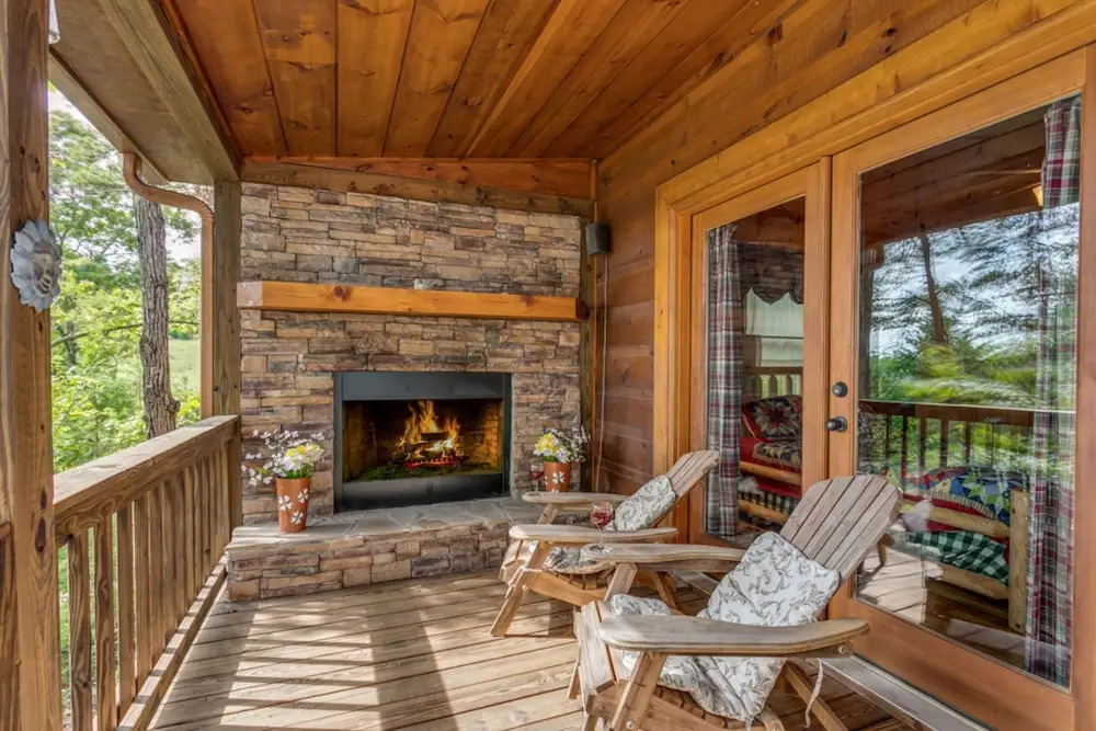 Dogwood Cabin