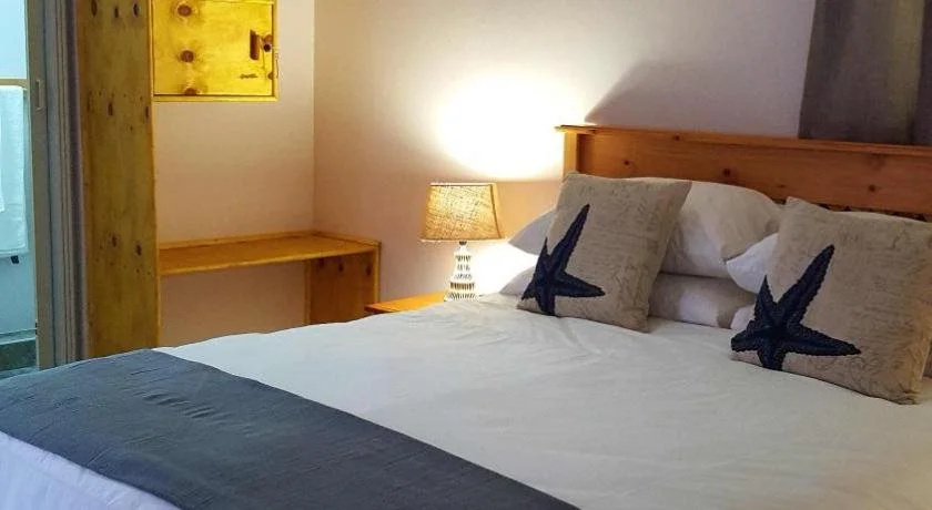 Pompano Guesthouse