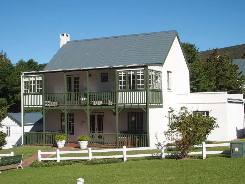 Belvidere Manor Lagoonside Cottages