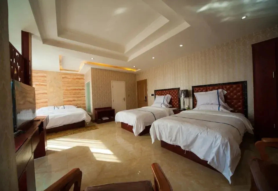 Huarong Apartment Hotel